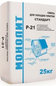 Купить на centrosnab.ru Смесь для укладки плитки Р-21 Стандарт Монолит, 25 кг по цене от 138,00 руб.!