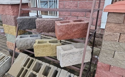 Блок бетонный декоративный "Рваный камень" 390х190х188 мм (2-сторонний) зеленый